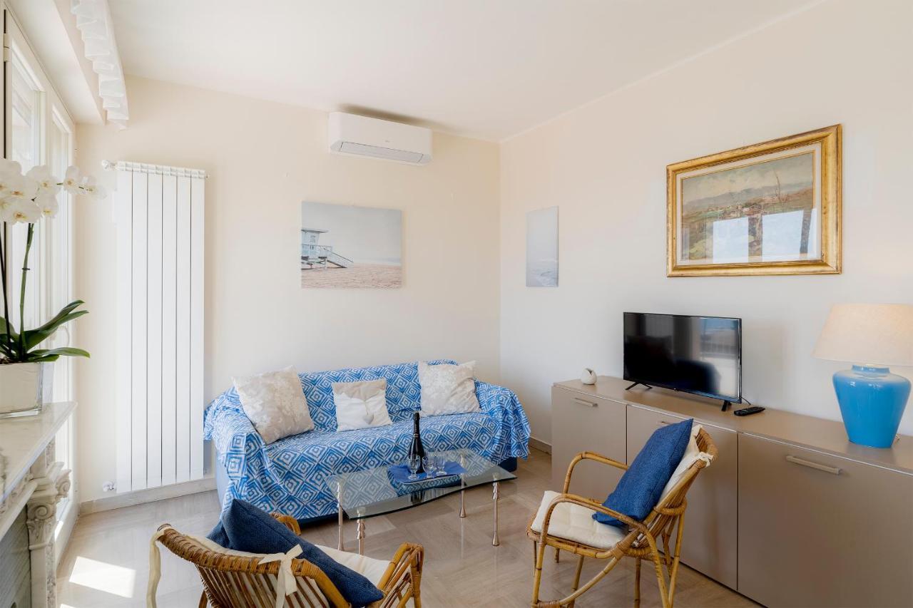 Tre Ponti Panoramic Seaview Apartment Sanremo Bagian luar foto